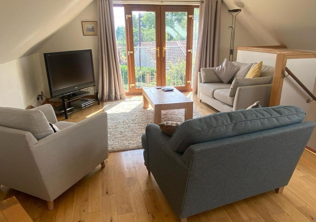 Loch Leven Loft Apartment Milnathort Bagian luar foto